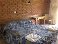 Book Berrigan Accommodation Vacations Hotel QLD Hotel QLD
