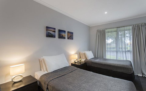 Best Western Colonial Village Motel - Hotel QLD 2
