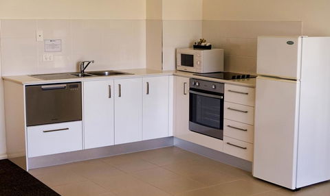 BEST WESTERN Geelong Motor Inn & Serviced Apartments - Hotel QLD 2