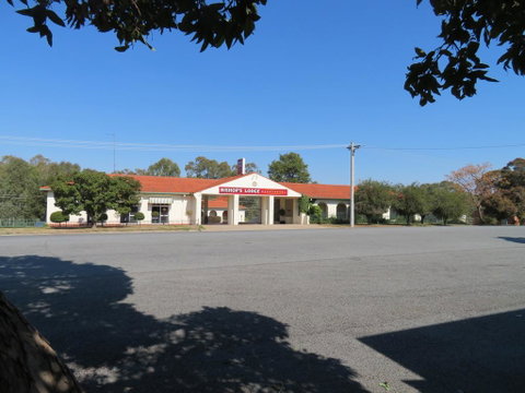 Bishops Lodge Narrandera - Hotel QLD 0