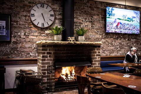 Blue Gum Hotel - Hotel QLD 1