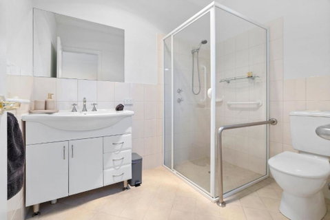 The Shamrock House A - Hotel QLD 3