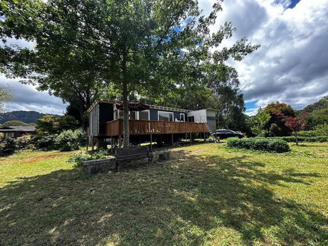 Tiny House At Gilderoy Valley Views - Hotel QLD 0