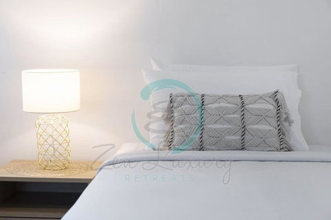 ZEN TOWERS: Cozy Executive 3-BR Family Apt In Darwin City - Hotel QLD 2