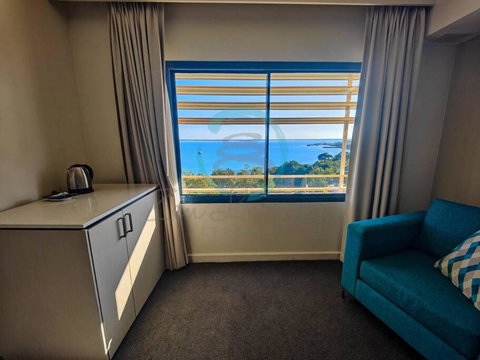 ZEN88 ESPLANADE: Hotel Suite W/ Ocean/Sunset Views - Hotel QLD 2