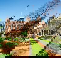 Perth Scavenger Hunt Perched On A Swan - Hotel QLD