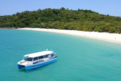 Whitsunday Bullet Day Trip - Whitehaven Beach And Snorkelling - Hotel QLD 0