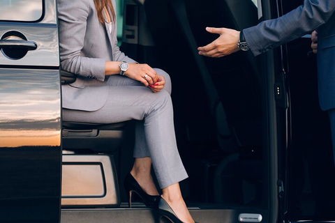 Barossa Ultimate Winery Experiences - Hotel QLD 2