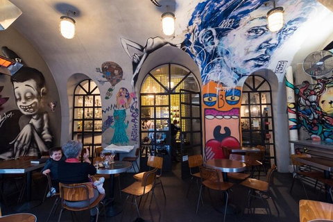 Nightlife In Melbourne: St Kilda - Hotel QLD 4